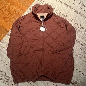 Vuori women’s quilted bomber jacket.  Size small.